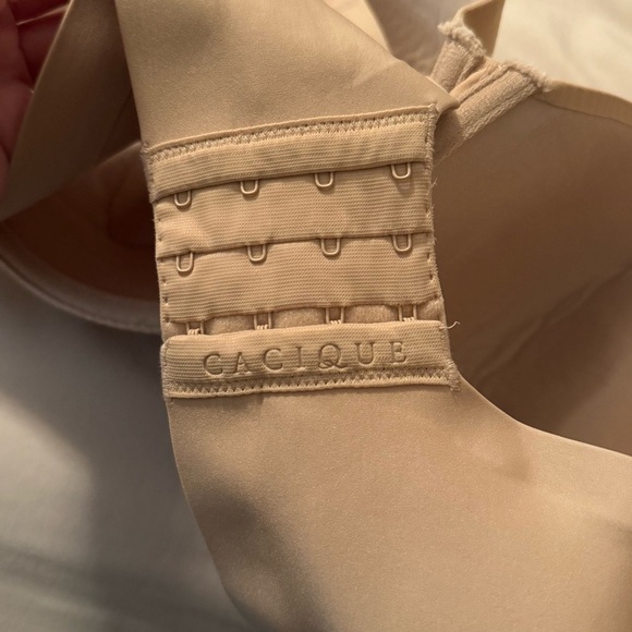 Cacique Lane Bryant Lightly Lined Full Coverage Underwire Beige Tan Bra Size 46F - Picture 4 of 9